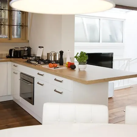 Mycitylofts - Rooftop Apartment